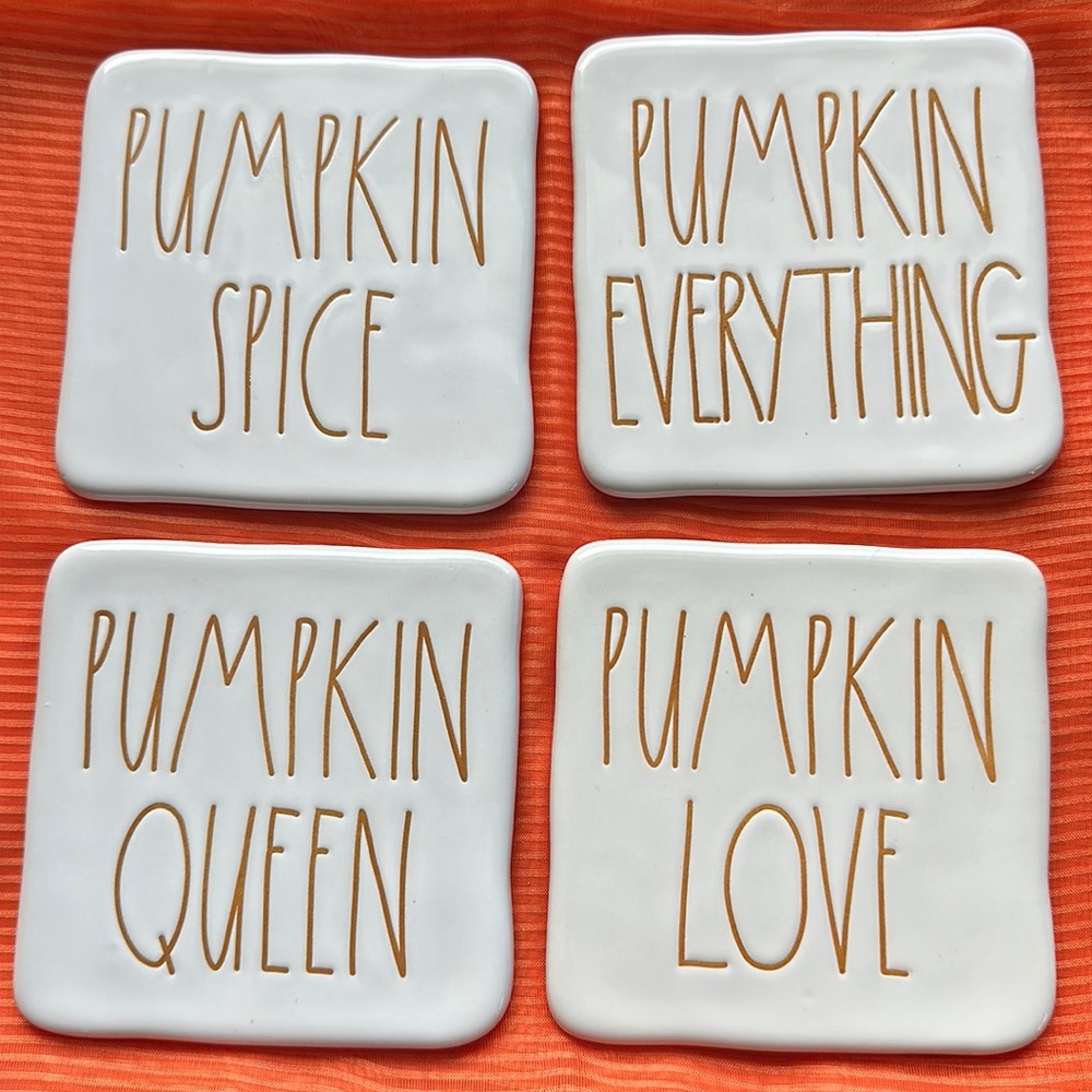 NWOT RAE DUNN CERAMIC PUMPKIN COASTERS set. EXCELLENT!! Ivory w/golden lettering